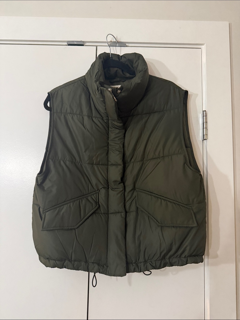 NWT H&M Olive Green Puffer Vest - Women's Sleeveless Jacket